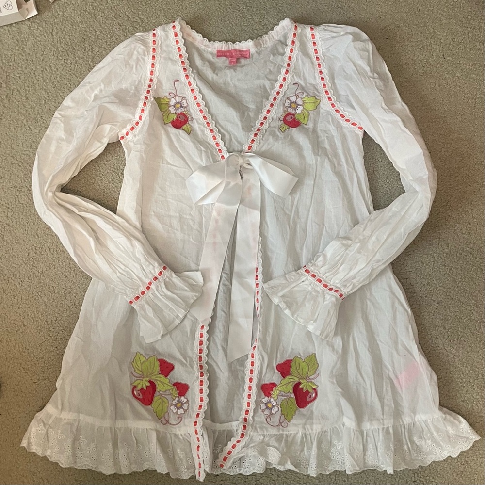 Strawberry Shortcake x Dollskill Eyelet Robe